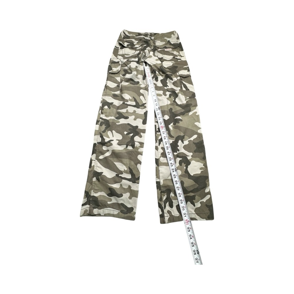 True Religion Cargo Pants Womens 26 Green Camo Wide Leg Utility Military Baggy - Picture 7 of 14